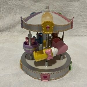 MGA Entertainment Carousel Merry Go Round Windup 5sies Quintuplets Nursery Decor
